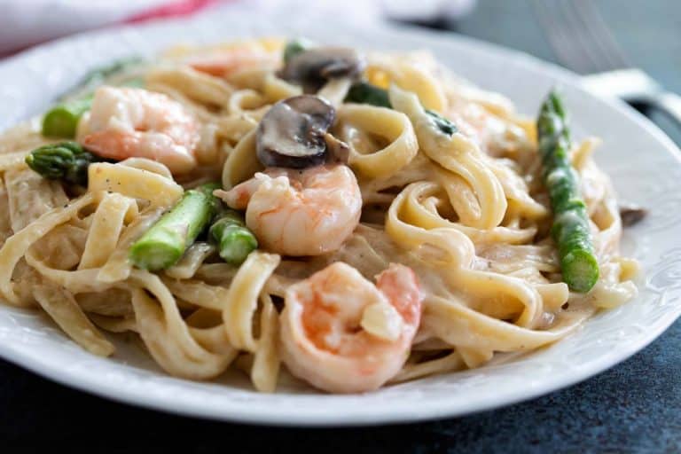 Fettuccine Alfredo aux crevettes